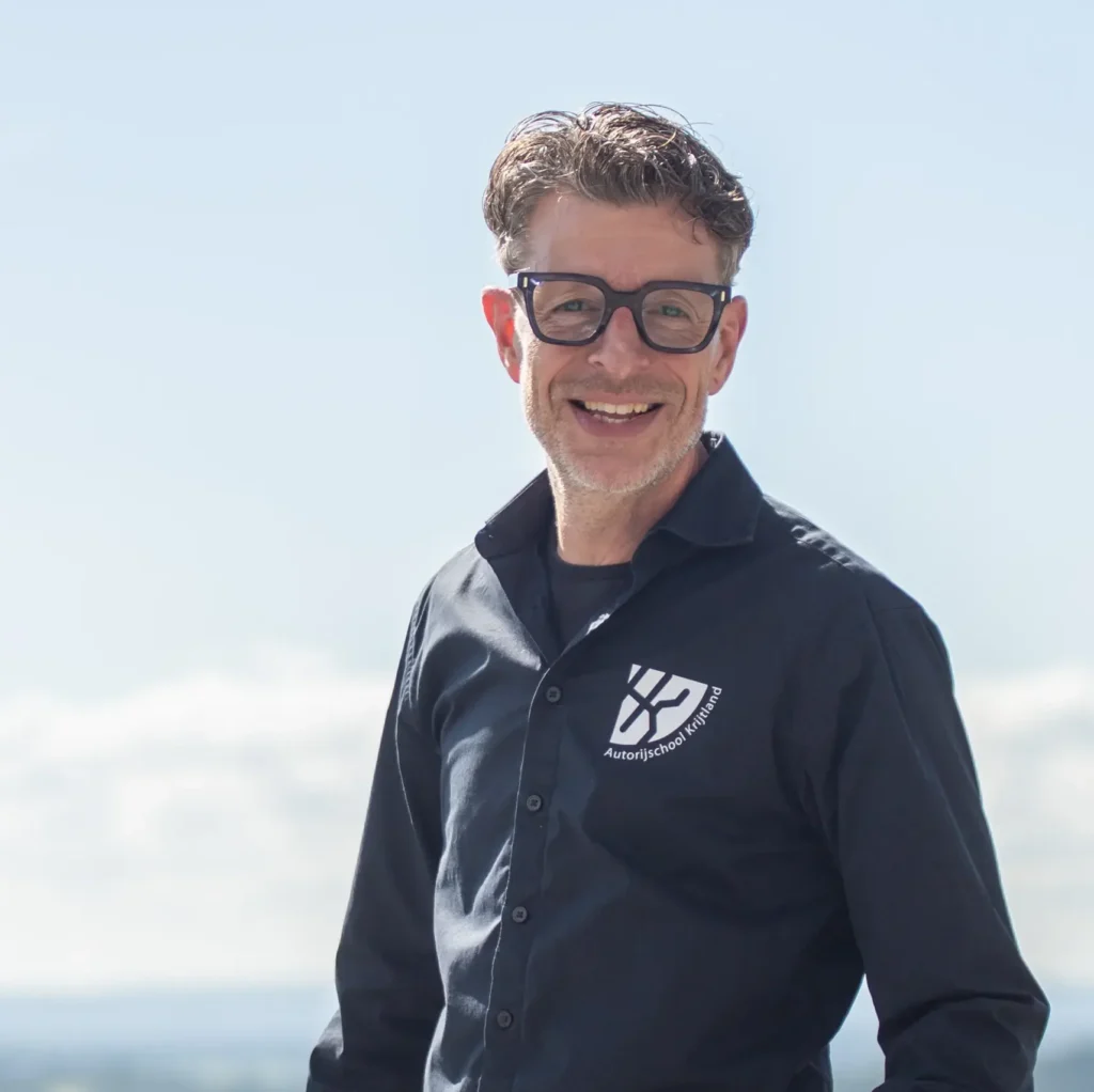 Léon Göbbels, rijinstructeur bij Autorijschool Krijtland
