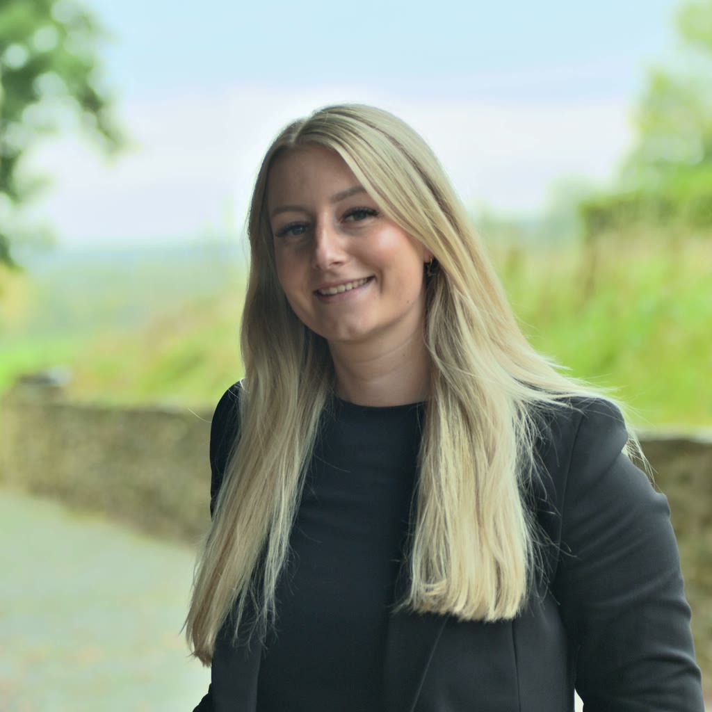 Kelly Göbbels, rijinstructrice bij Autorijschool Krijtland